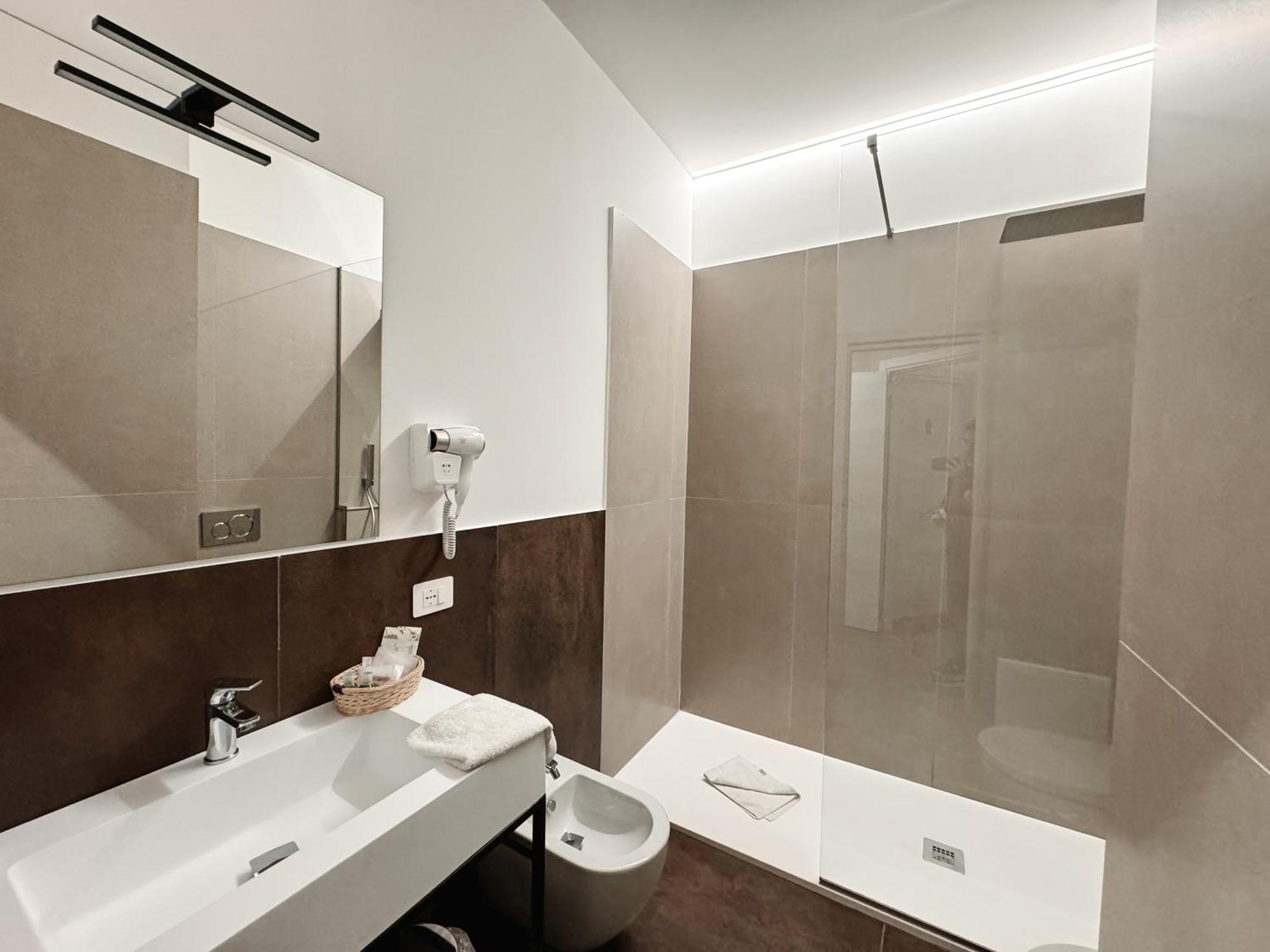 Re Lazzarone Suite Napoli Dış mekan fotoğraf