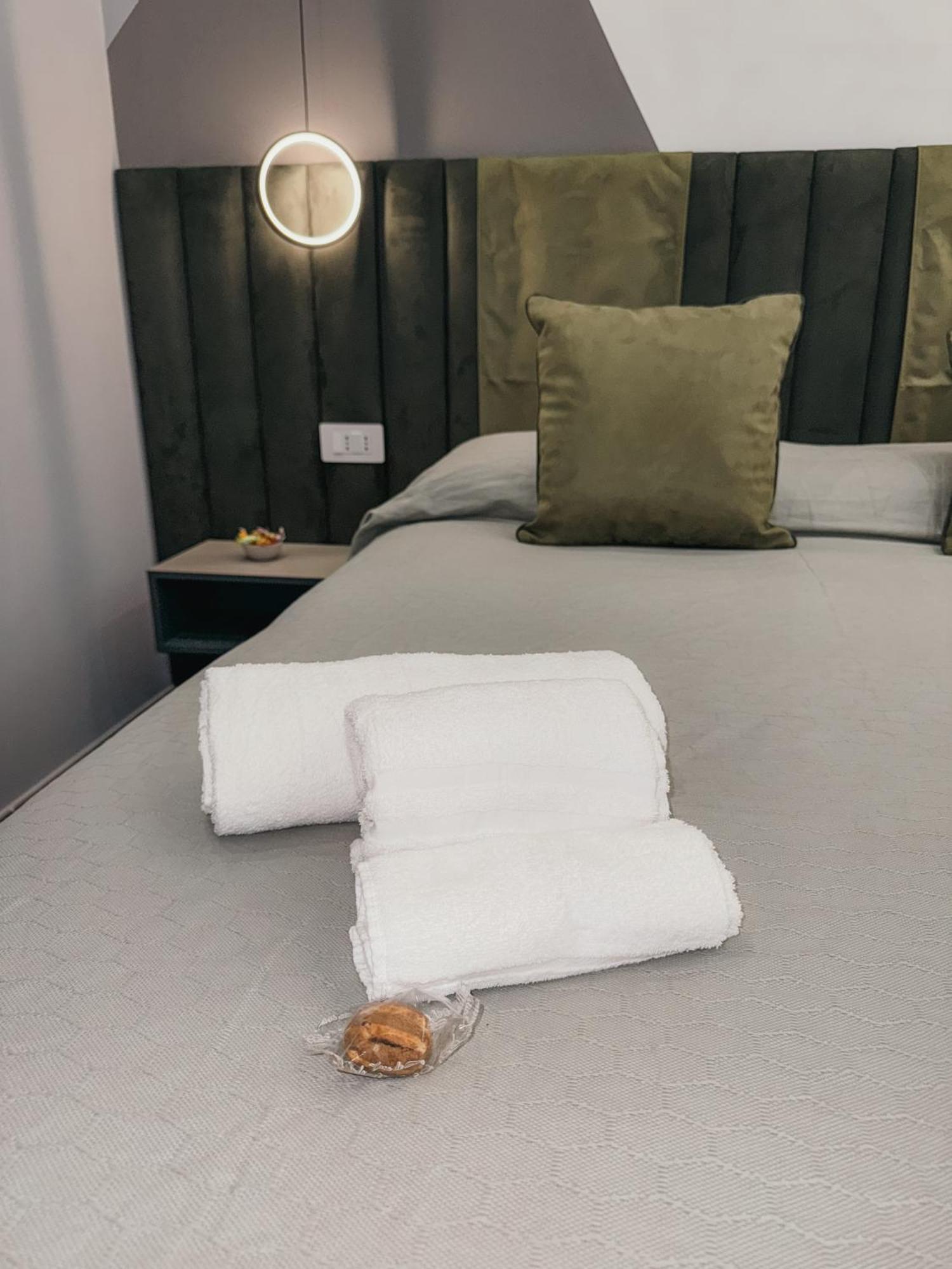 Re Lazzarone Suite Napoli Dış mekan fotoğraf