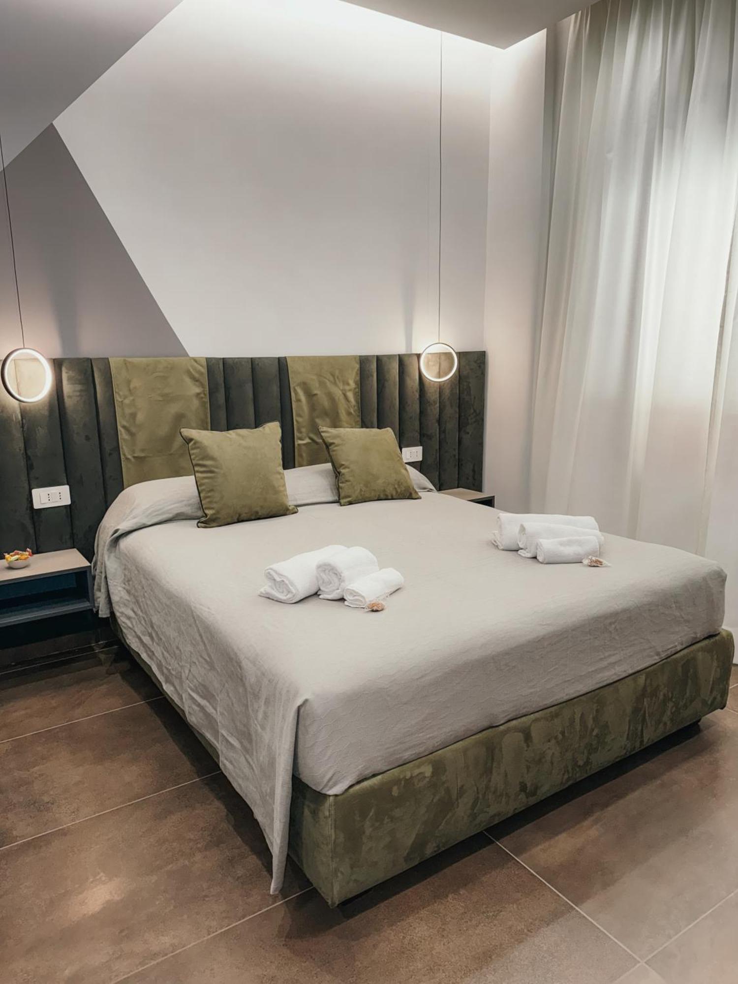 Re Lazzarone Suite Napoli Dış mekan fotoğraf
